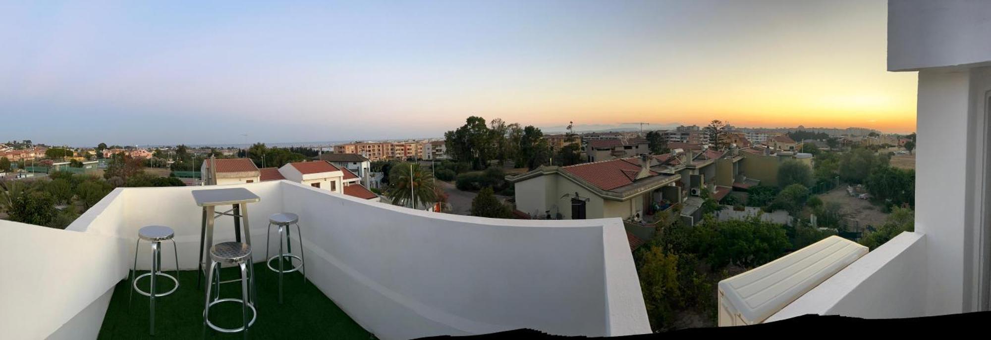 Bed And Breakfast Villa Teis Quartu Sant'Elena Bagian luar foto
